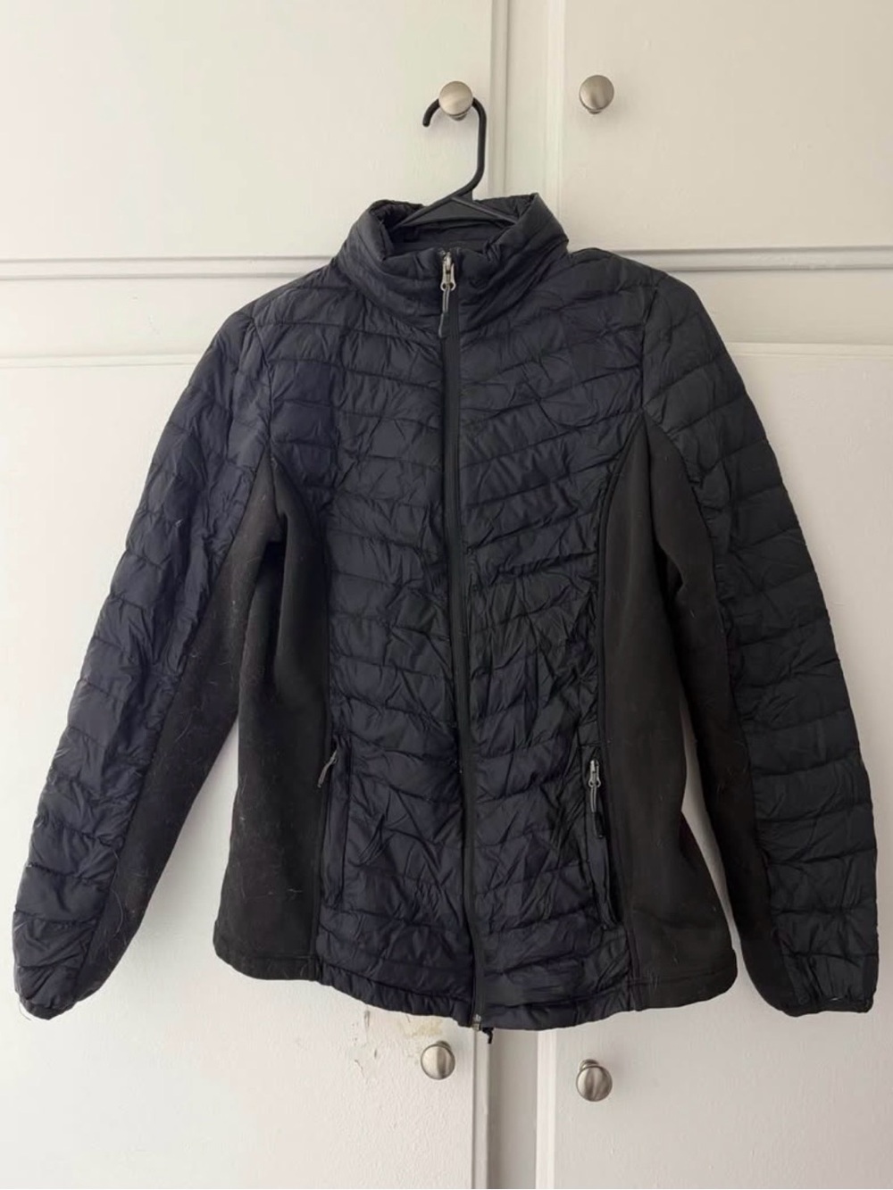 Women's Black Quilted Hybrid Jacket